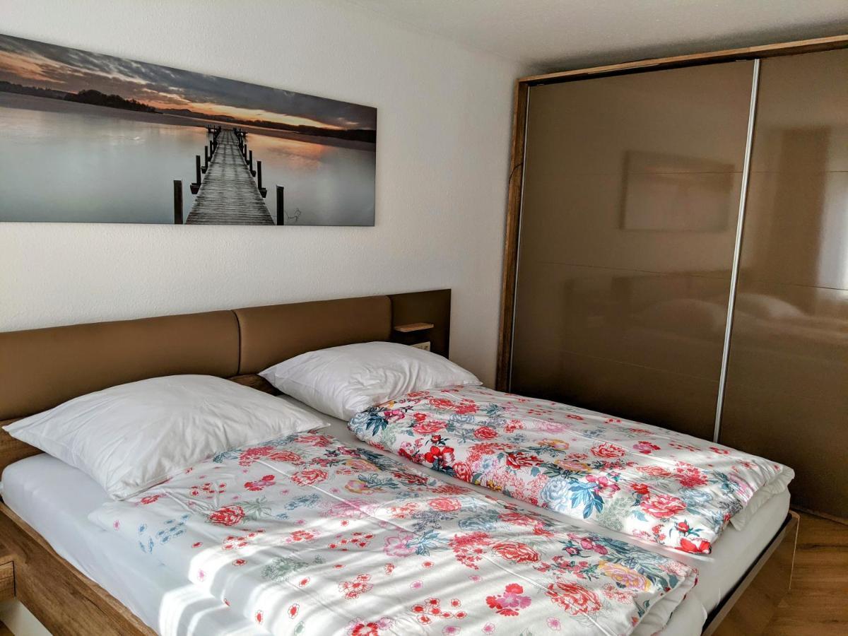 Cozy Apartment With Parking Garage Near Outlet Metzingen  Exteriér fotografie