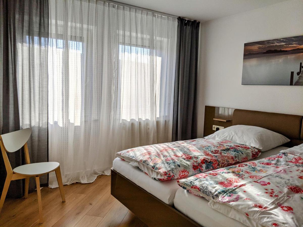 Cozy Apartment With Parking Garage Near Outlet Metzingen  Exteriér fotografie